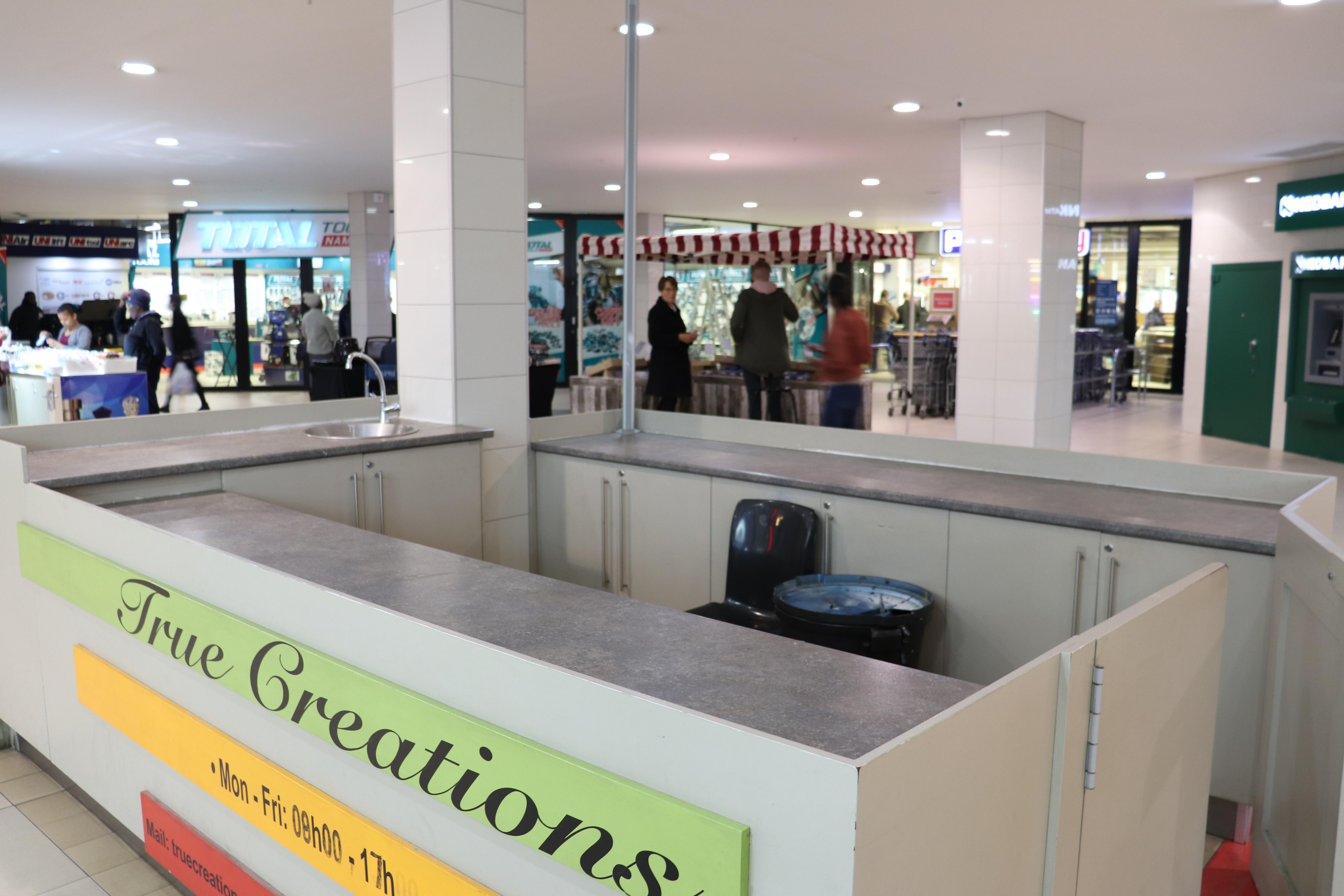 Auas Valley Shopping Mall